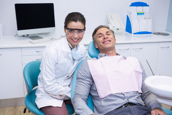 Ways Your General Dentist Can Straighten Your Teeth